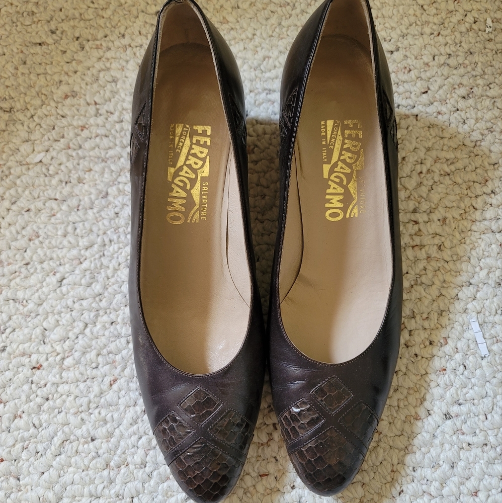 FERRAGAMO Brown heels with Snakeskin detail- sz 9.5AA